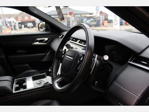 Land Rover Range Rover Velar R-DYNAMIC HSE 11