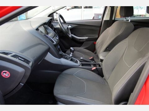 Ford Focus ZETEC TDCI 7