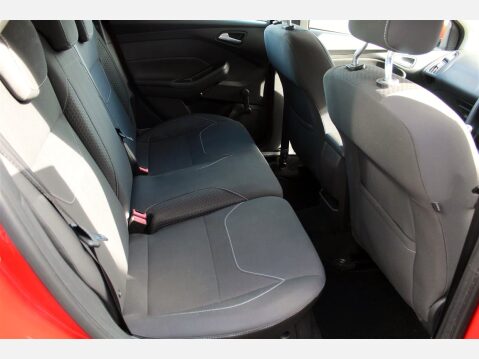 Ford Focus ZETEC TDCI 10
