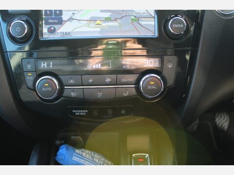 Nissan Qashqai N-TEC DIG-T 16