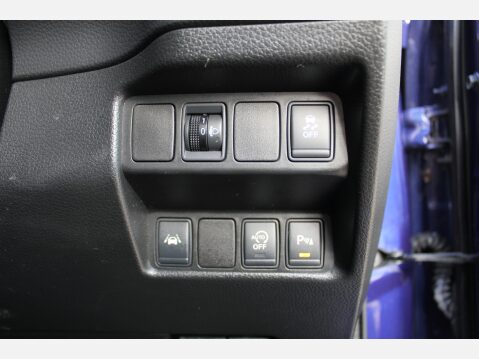 Nissan Qashqai N-TEC DIG-T 21