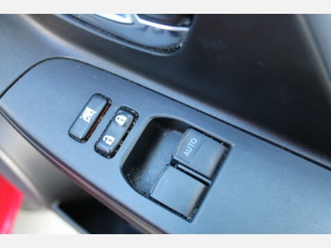 Toyota Yaris VVT-I ICON M-DRIVE S 24
