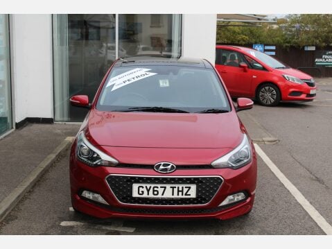 Hyundai i20 MPI PREMIUM SE NAV 8