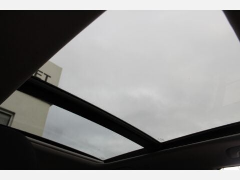 Hyundai i20 MPI PREMIUM SE NAV 29