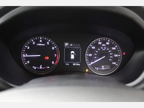 Hyundai i20 MPI PREMIUM SE NAV 12