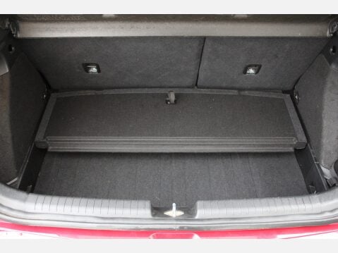 Hyundai i20 MPI PREMIUM SE NAV 34