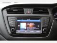 Hyundai i20 MPI PREMIUM SE NAV 18
