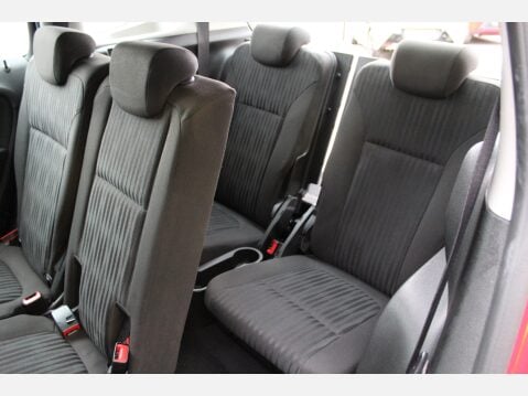 Vauxhall Zafira DESIGN 33