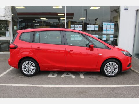 Vauxhall Zafira DESIGN 6