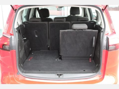 Vauxhall Zafira DESIGN 31