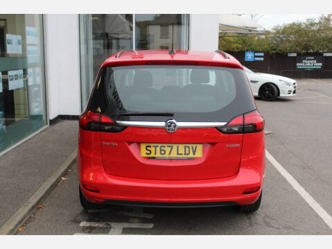 Vauxhall Zafira DESIGN 4