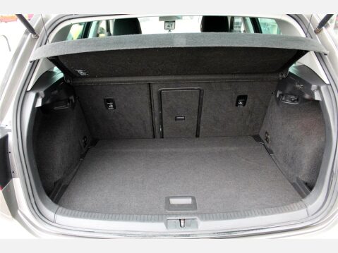 Volkswagen Golf GT TDI BLUEMOTION TECHNOLOGY 9