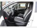 Toyota Aygo VVT-I X-PLAY X-SHIFT 28
