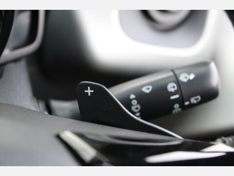 Toyota Aygo VVT-I X-PLAY X-SHIFT 15