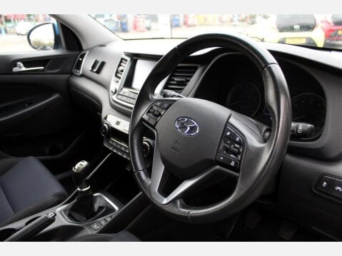 Hyundai TUCSON GDI SE NAV BLUE DRIVE 12