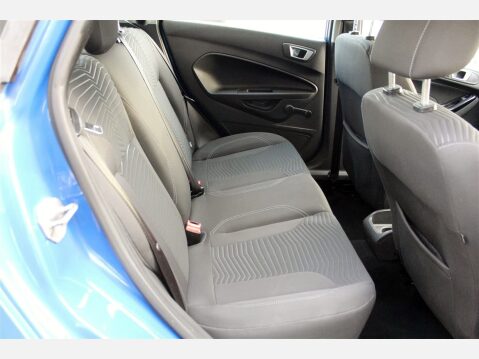 Ford Fiesta ZETEC 10