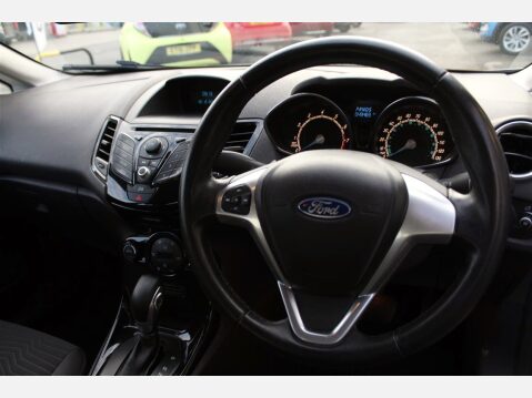 Ford Fiesta ZETEC 13