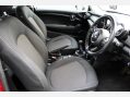 Mini Hatch COOPER 11