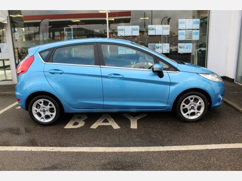 Ford Fiesta ZETEC 16V 5