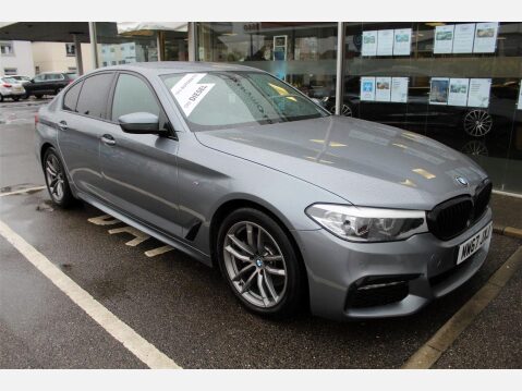 BMW 5 Series 520D M SPORT 6