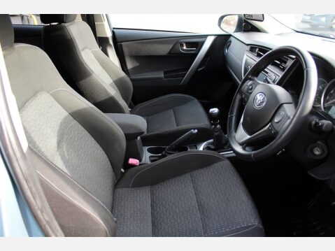 Toyota Auris VALVEMATIC ICON PLUS 9