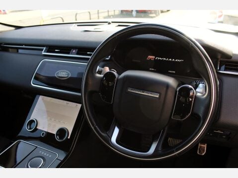 Land Rover Range Rover Velar 2.0 D180 R-DYNAMIC 12
