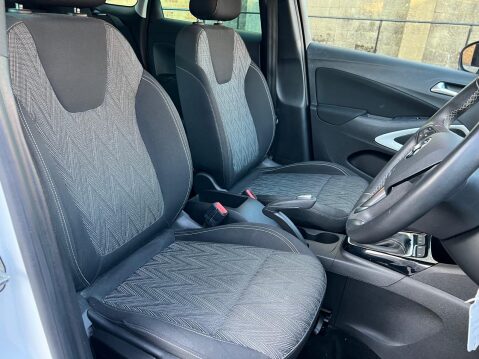 Vauxhall Crossland X GRIFFIN 18