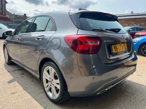 Mercedes-Benz A Class A 180 D SPORT PREMIUM 6