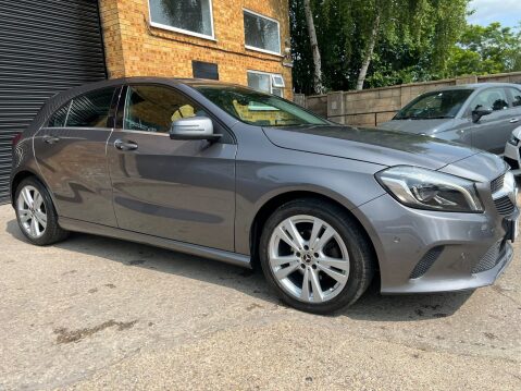 Mercedes-Benz A Class A 180 D SPORT PREMIUM 11