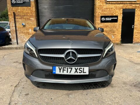 Mercedes-Benz A Class A 180 D SPORT PREMIUM 13