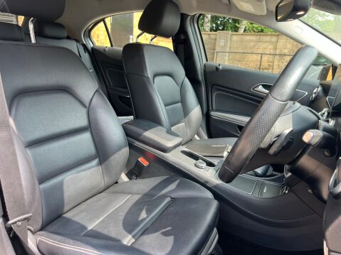 Mercedes-Benz A Class A 180 D SPORT PREMIUM 22