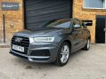 Audi Q3 TFSI S LINE EDITION 1