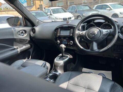 Nissan Juke TEKNA XTRONIC 19