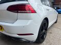 Volkswagen Golf R-LINE TDI 15