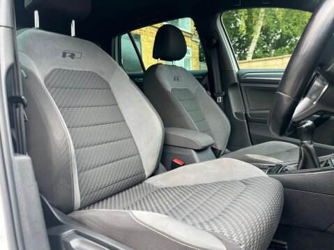 Volkswagen Golf R-LINE TDI 19