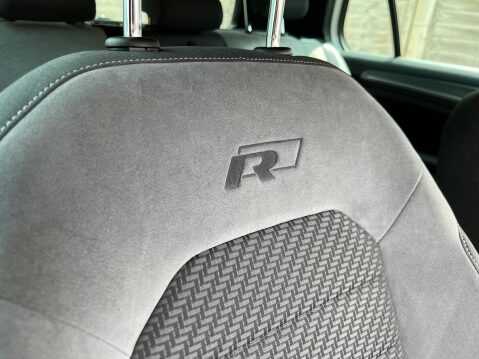 Volkswagen Golf R-LINE TDI 21