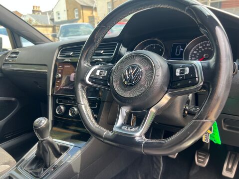 Volkswagen Golf R-LINE TDI 25