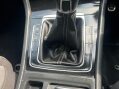 Volkswagen Golf R-LINE TDI 34