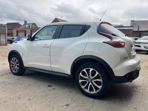 Nissan Juke TEKNA XTRONIC 5