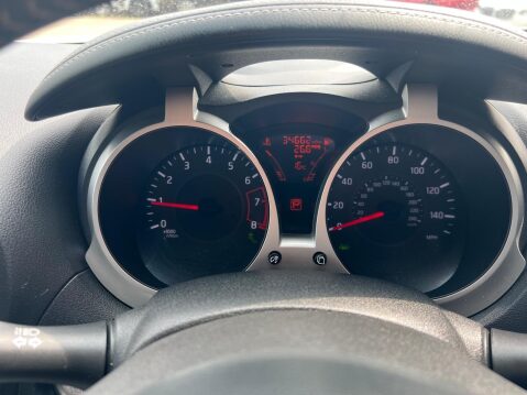 Nissan Juke TEKNA XTRONIC 30