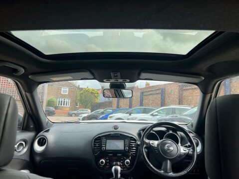 Nissan Juke TEKNA XTRONIC 31