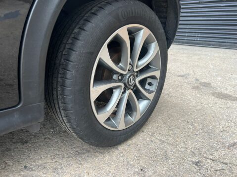 Nissan Juke TEKNA XTRONIC 13