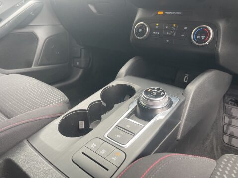 Ford Focus ST-LINE 25