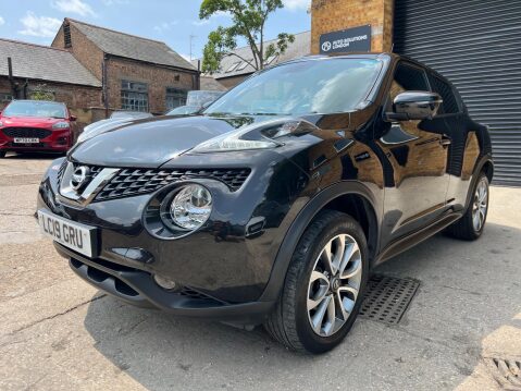 Nissan Juke TEKNA XTRONIC 2