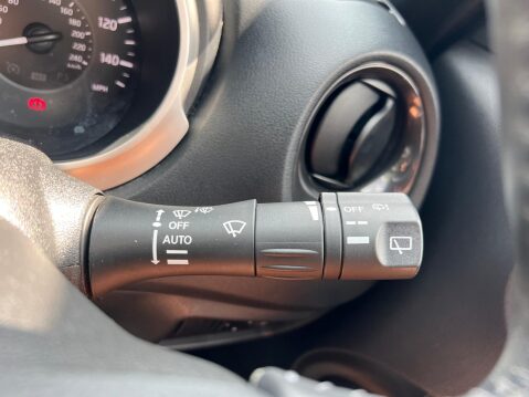 Nissan Juke TEKNA XTRONIC 30