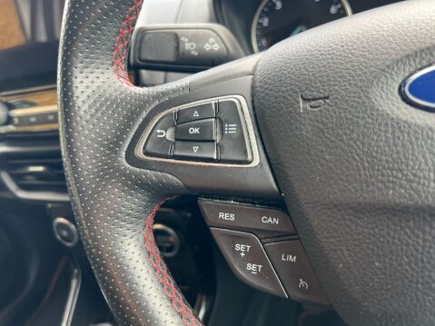 Ford Ecosport ST-LINE 25