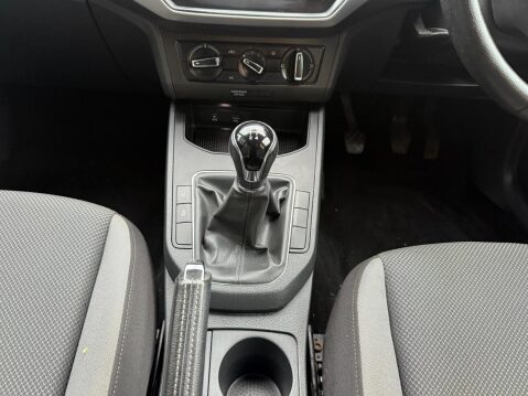 SEAT Ibiza MPI SE 21