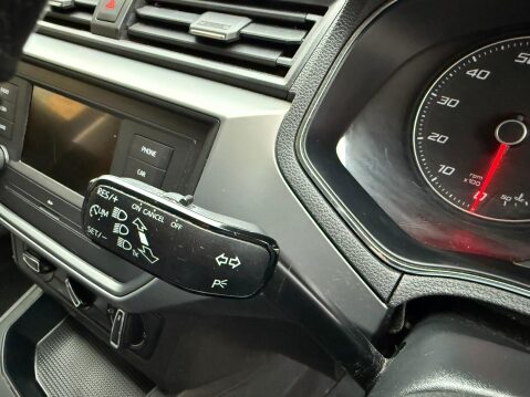 SEAT Ibiza MPI SE 27