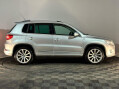 Volkswagen Tiguan 2010 VOLKSWAGEN TIGUAN R-LINE 2.0 DIESEL TDI 4WD 4-MOTION SUV 4