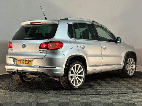 Volkswagen Tiguan 2010 VOLKSWAGEN TIGUAN R-LINE 2.0 DIESEL TDI 4WD 4-MOTION SUV 6
